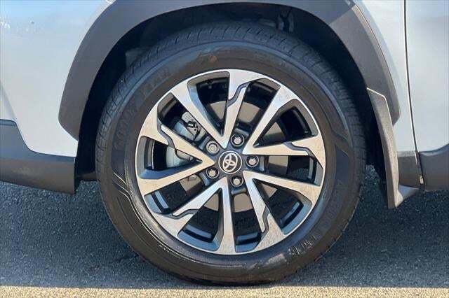 2024 Toyota Corolla Cross XLE Roseville CA