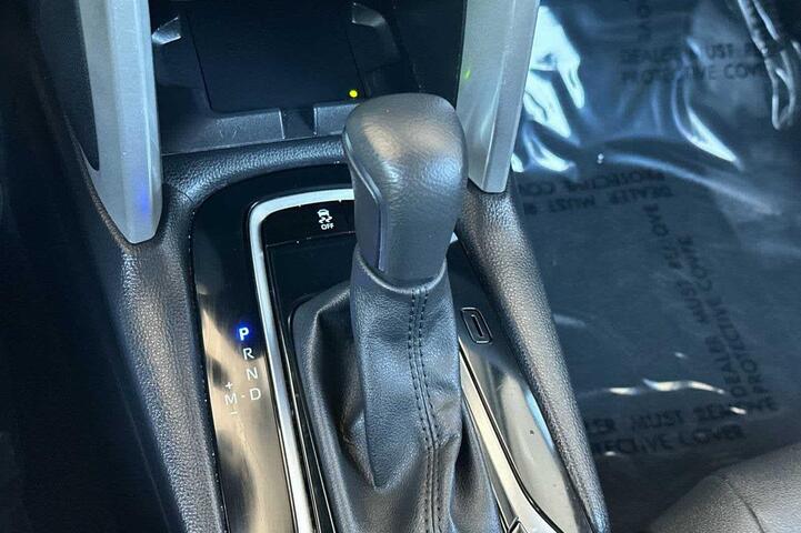 2024 Toyota Corolla Cross XLE Roseville CA