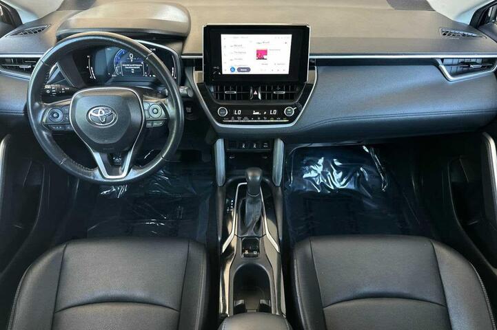 2024 Toyota Corolla Cross XLE Roseville CA