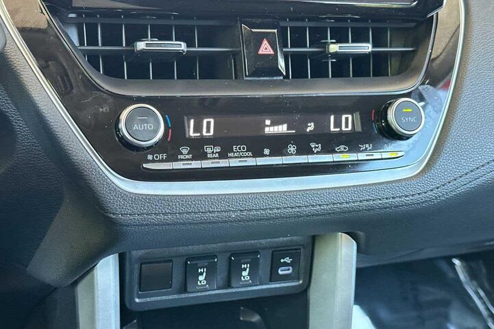 2024 Toyota Corolla Cross XLE Roseville CA