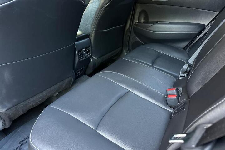2024 Toyota Corolla Cross XLE Roseville CA