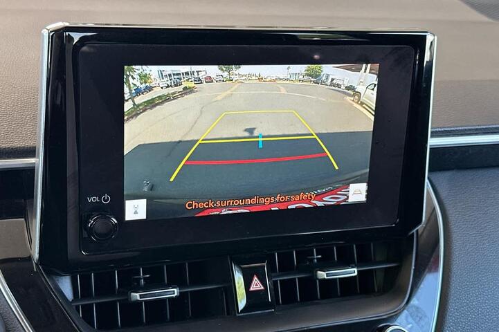 2024 Toyota Corolla Cross XLE Roseville CA