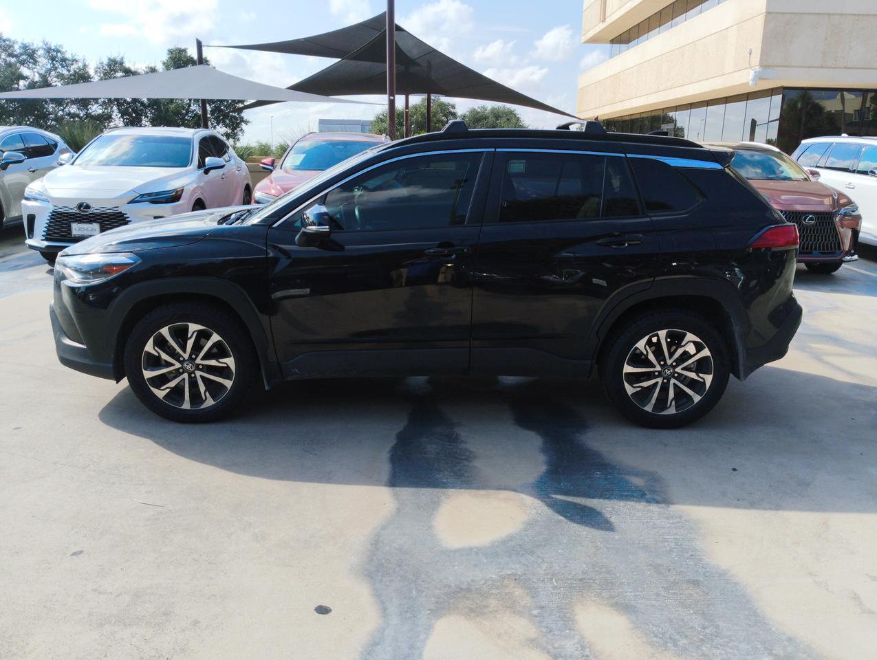 2024 Toyota Corolla Cross XLE