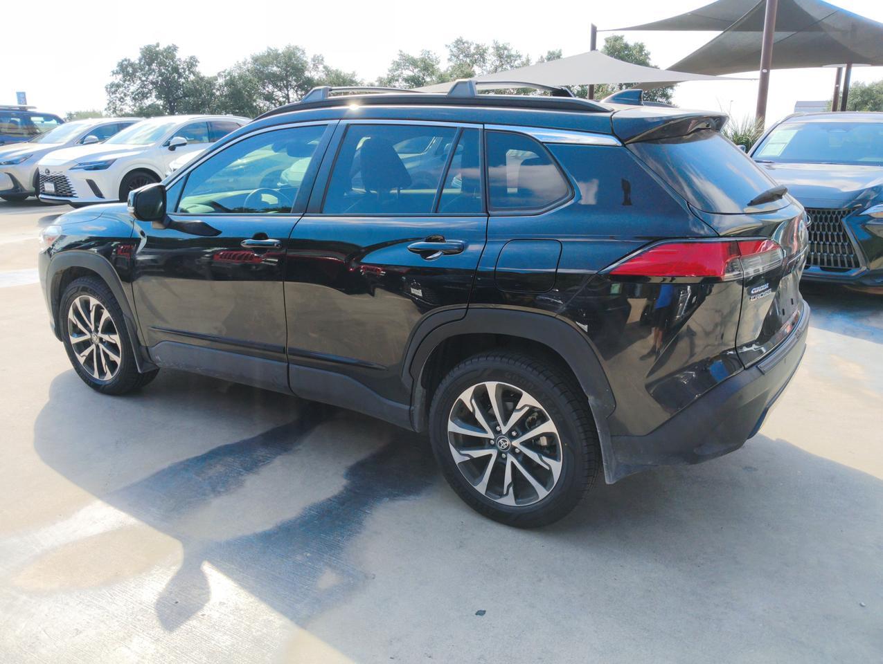2024 Toyota Corolla Cross XLE
