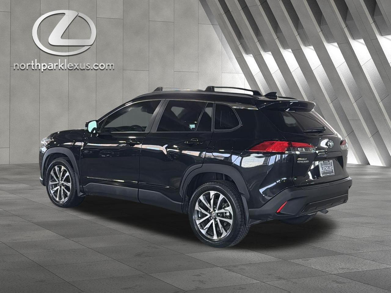 2024 Toyota Corolla Cross XLE