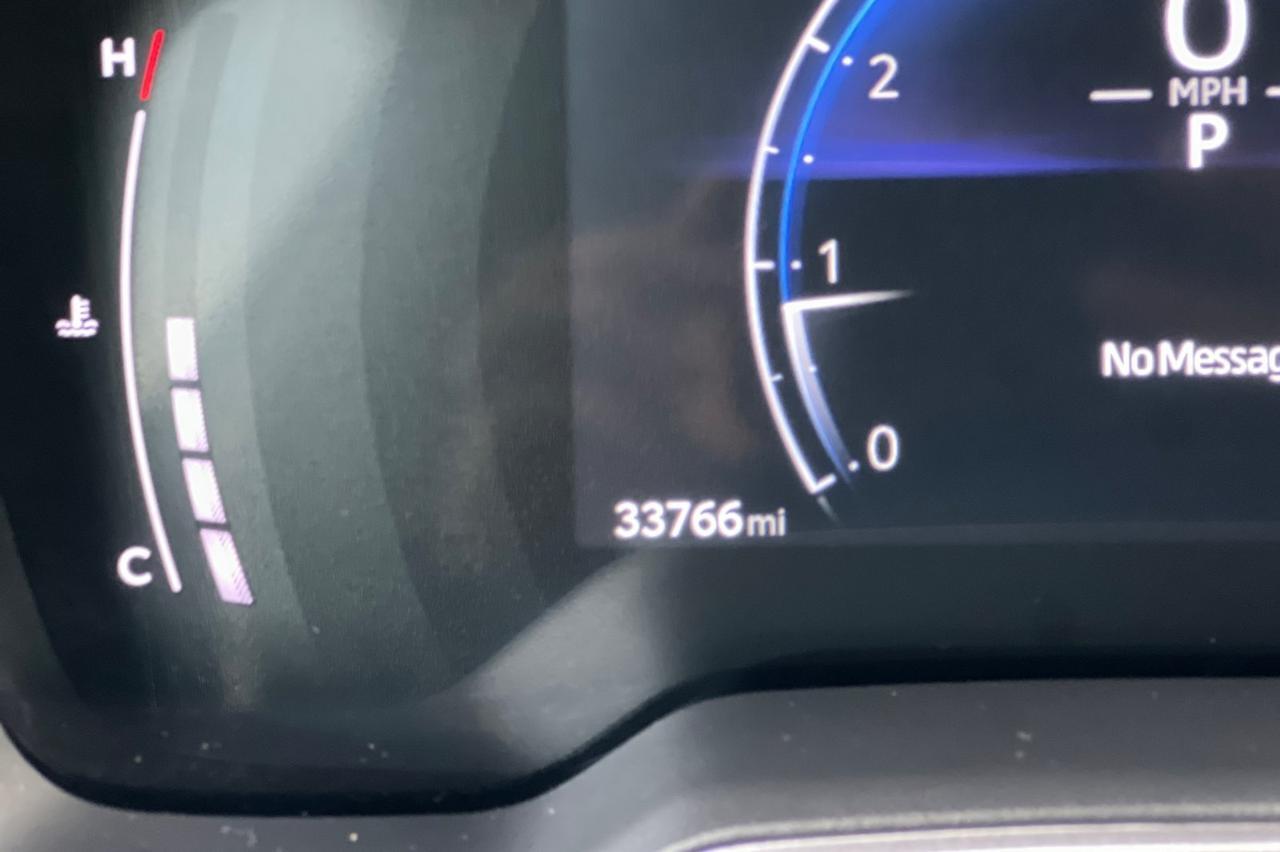 2024 Toyota Corolla Cross XLE Ontario OR