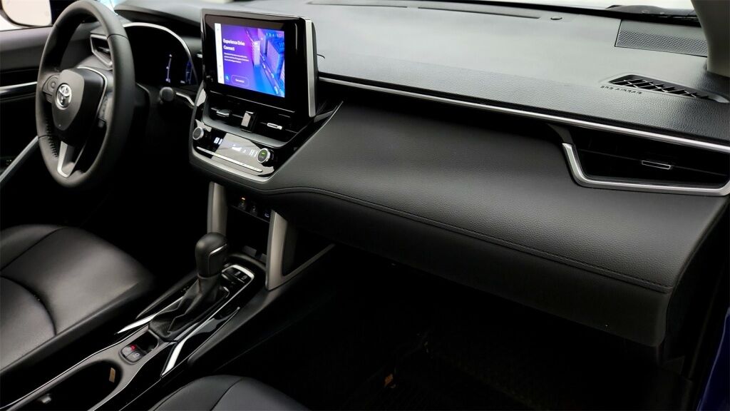2024 Toyota Corolla Cross XLE Laurel MD