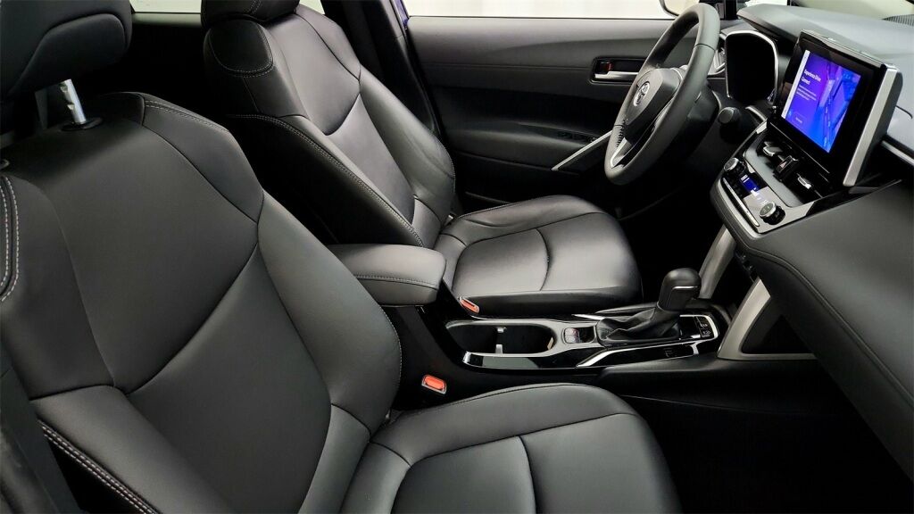 2024 Toyota Corolla Cross XLE Laurel MD