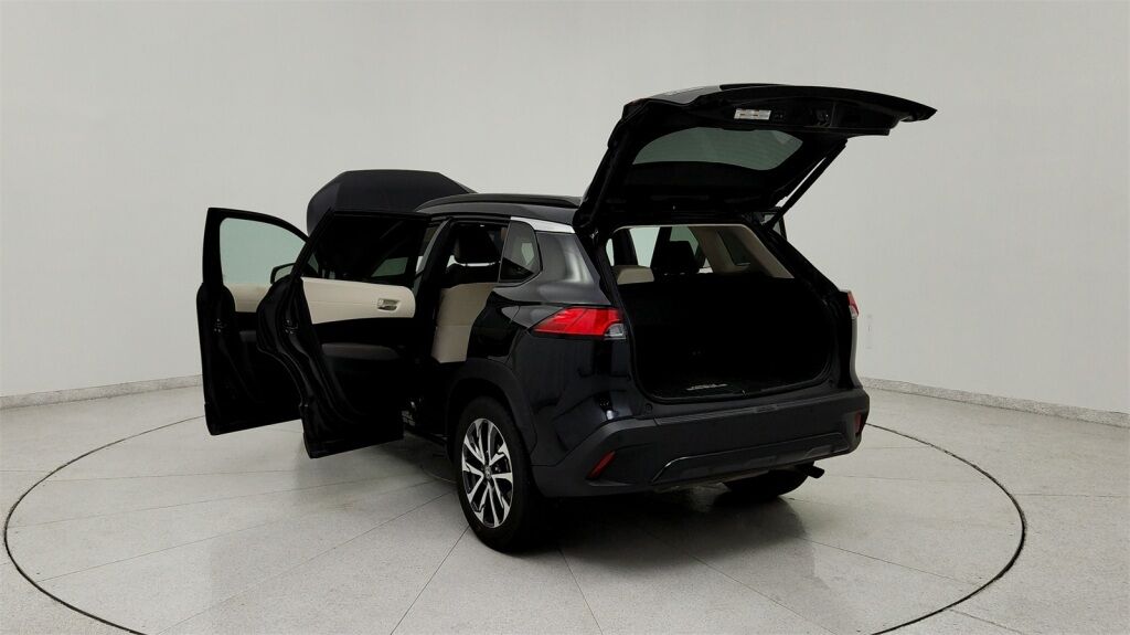 2024 Toyota Corolla Cross XLE Laurel MD