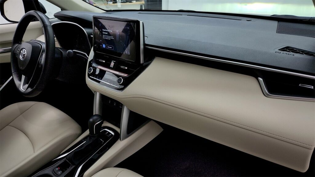 2024 Toyota Corolla Cross XLE Laurel MD
