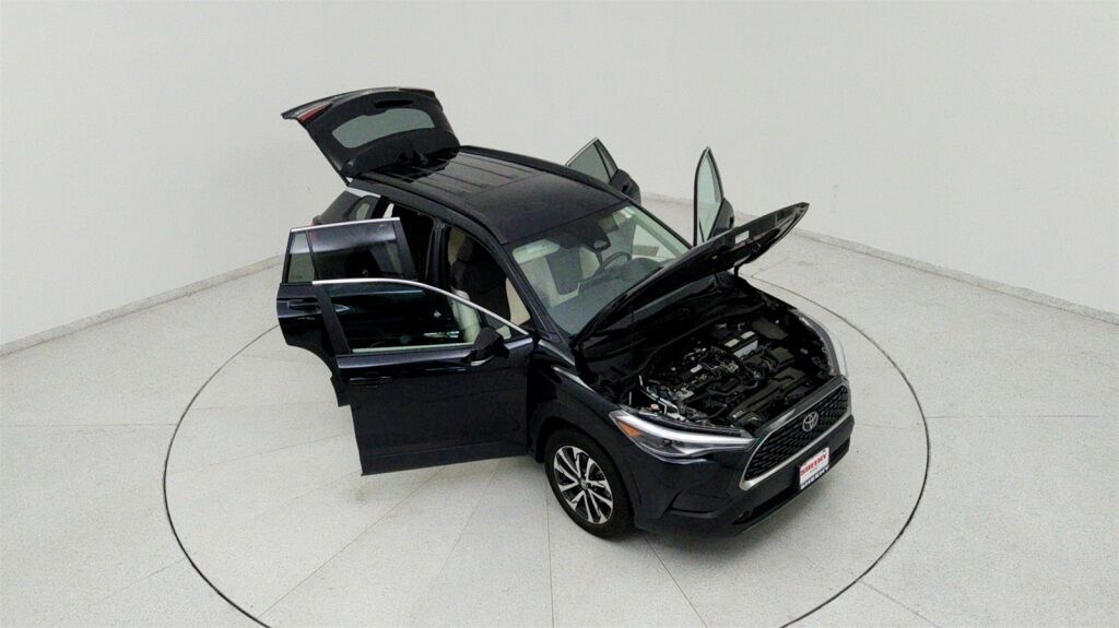 2024 Toyota Corolla Cross XLE Laurel MD