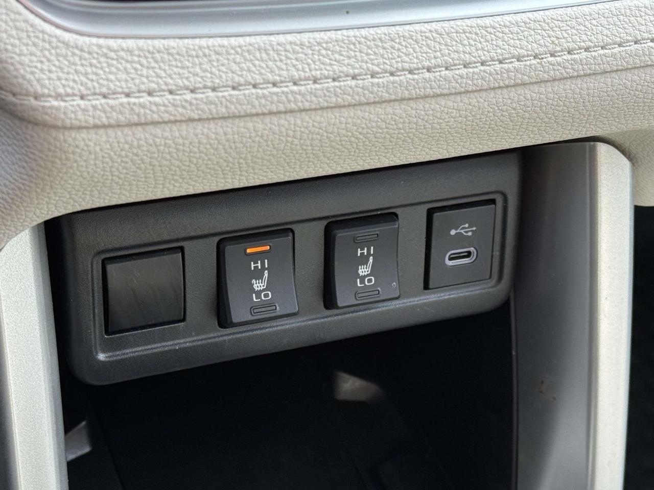 2024 Toyota Corolla Cross XLE Fredericksburg VA