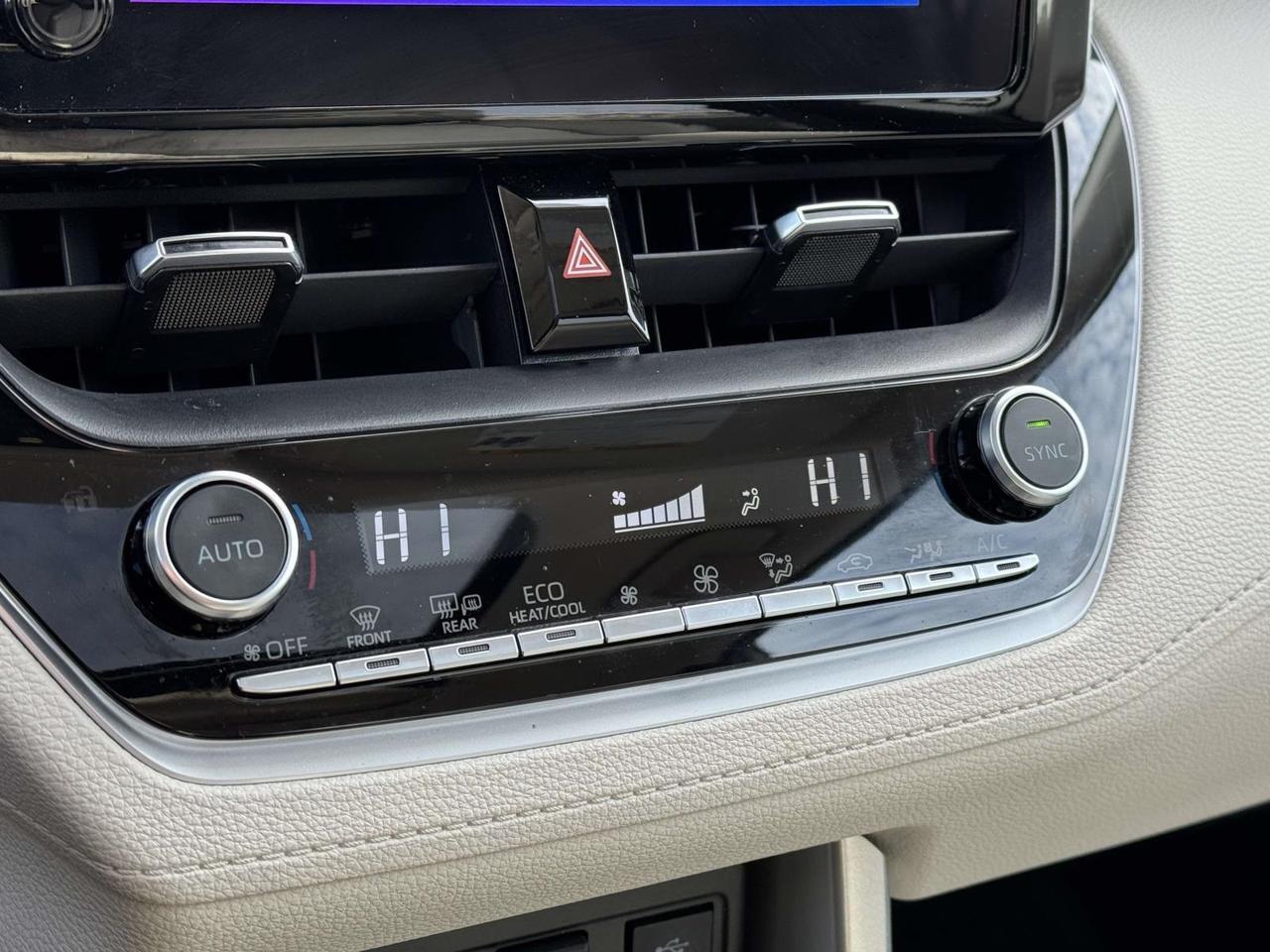 2024 Toyota Corolla Cross XLE Fredericksburg VA