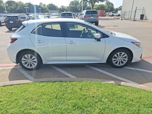 2024 Toyota Corolla Hatchback SE Hurst TX