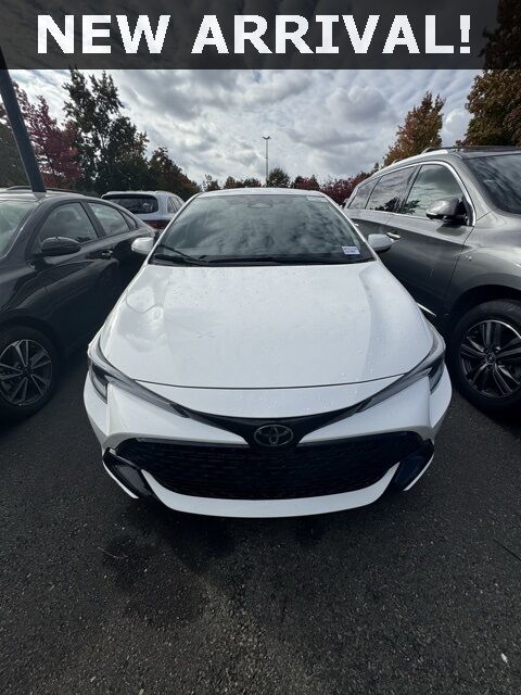 2024 Toyota Corolla Hatchback SE