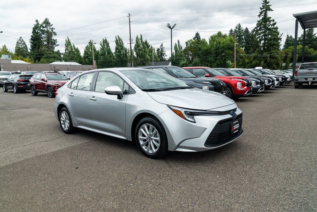 2024 Toyota Corolla Hybrid LE Milwaukie OR