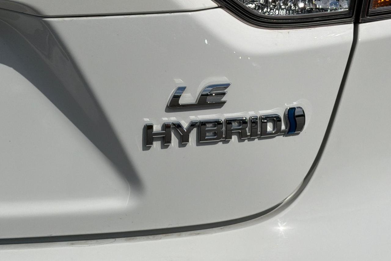 2024 Toyota Corolla Hybrid LE Roseville CA