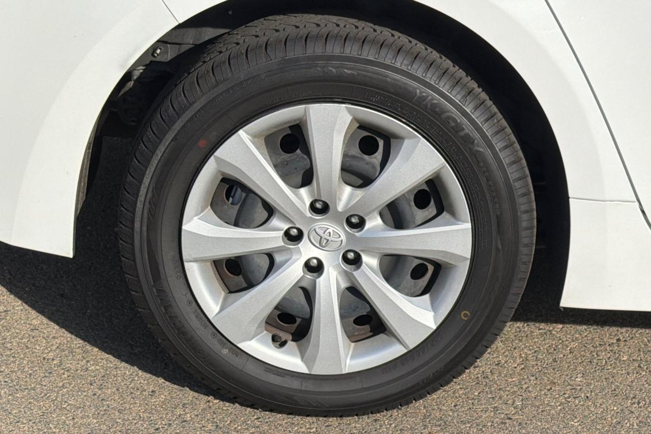 2024 Toyota Corolla Hybrid LE Roseville CA