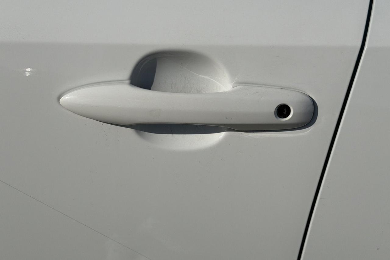 2024 Toyota Corolla Hybrid LE Roseville CA