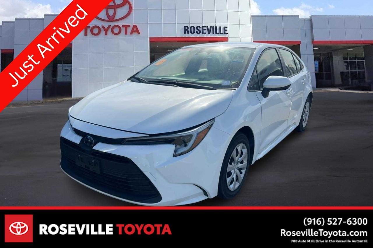 2024 Toyota Corolla Hybrid LE