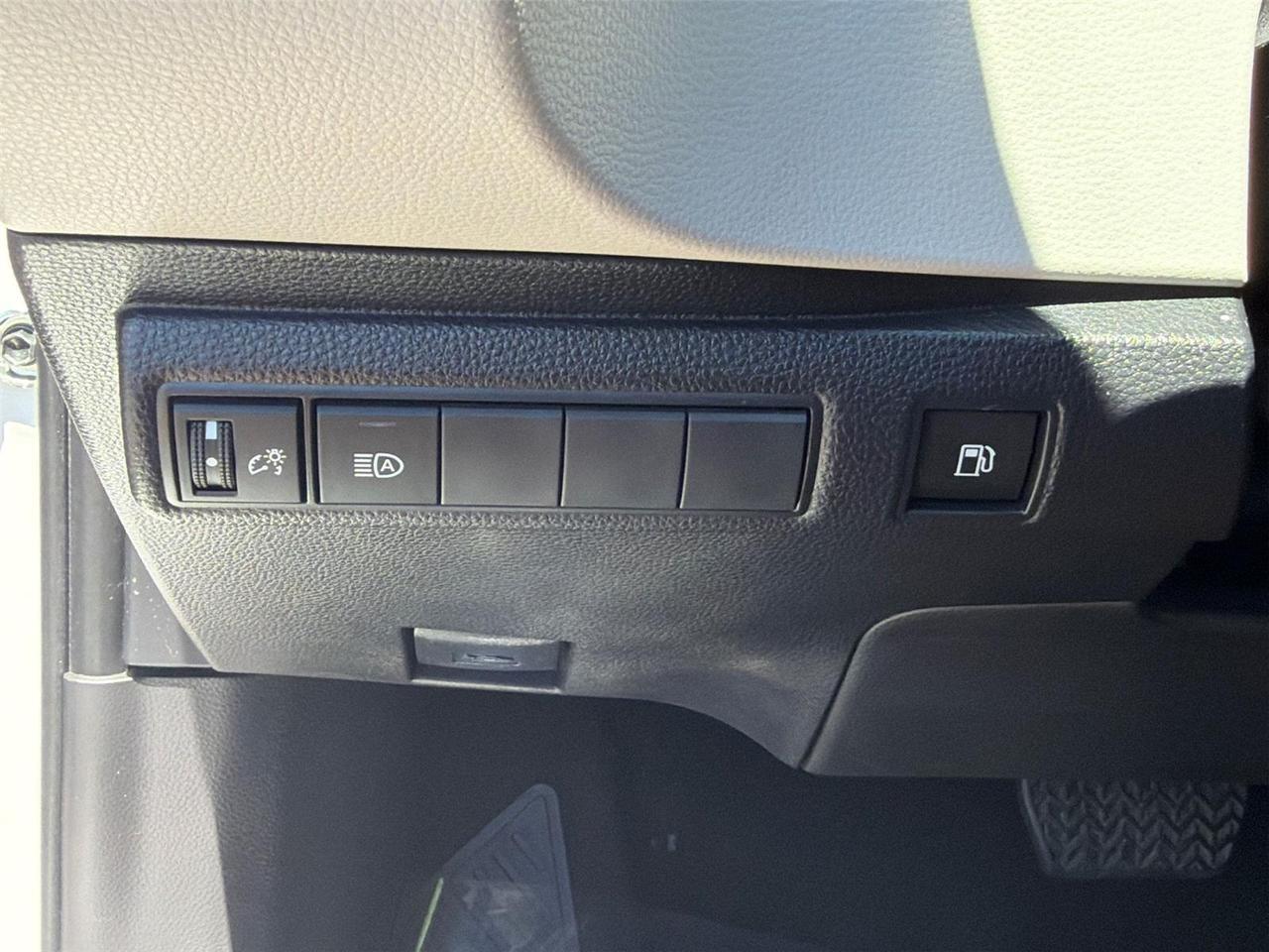 2024 Toyota Corolla Hybrid LE Hagerstown MD