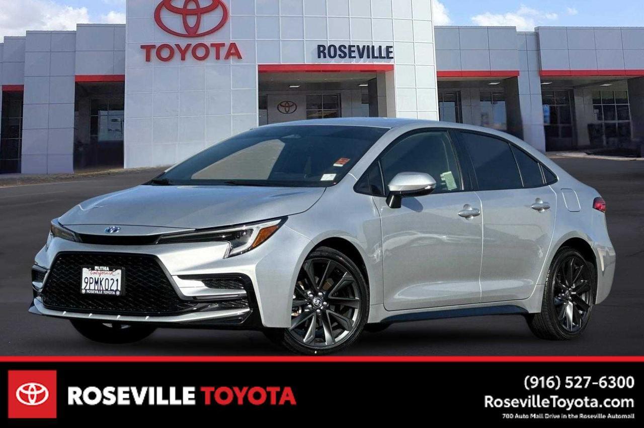 2024 Toyota Corolla Hybrid SE