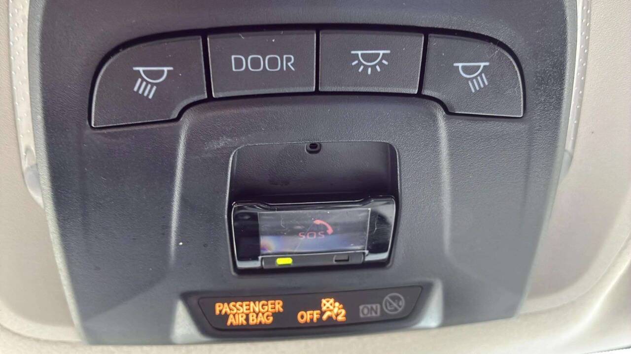2024 Toyota Corolla LE 4dr Sedan Chesterfield MI