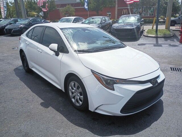 2024 Toyota Corolla LE # P151998