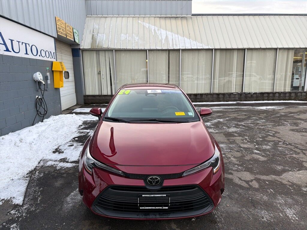 2024 Toyota Corolla LE Vestal NY