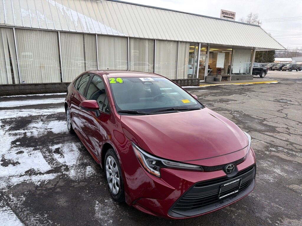 2024 Toyota Corolla LE Vestal NY