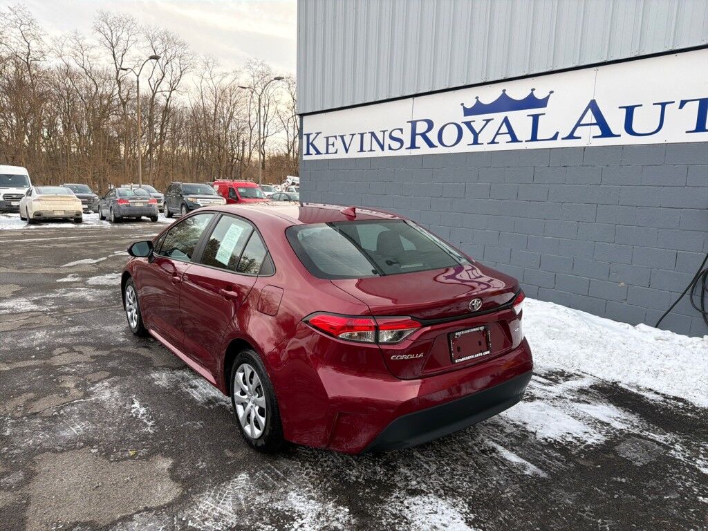 2024 Toyota Corolla LE Vestal NY