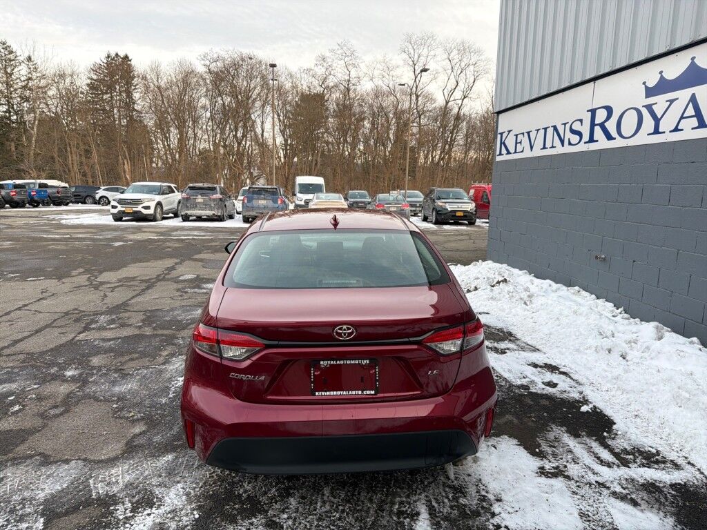 2024 Toyota Corolla LE Vestal NY