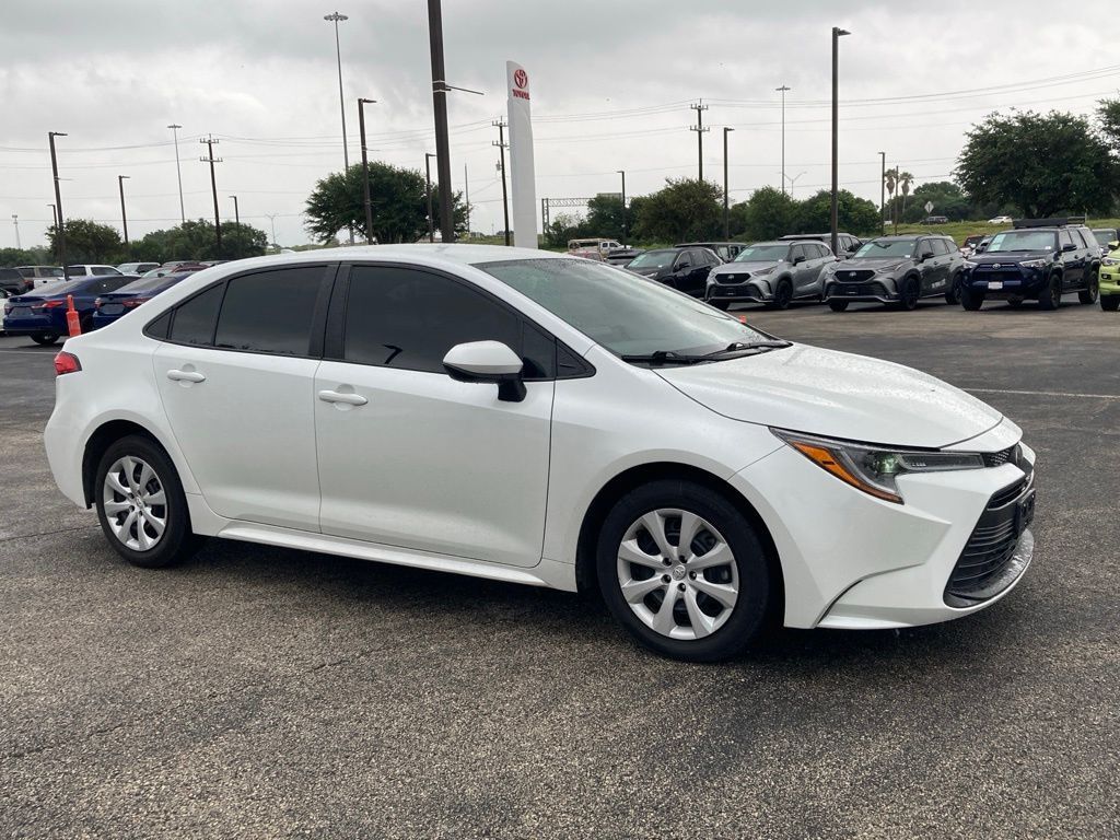 2024 Toyota Corolla LE