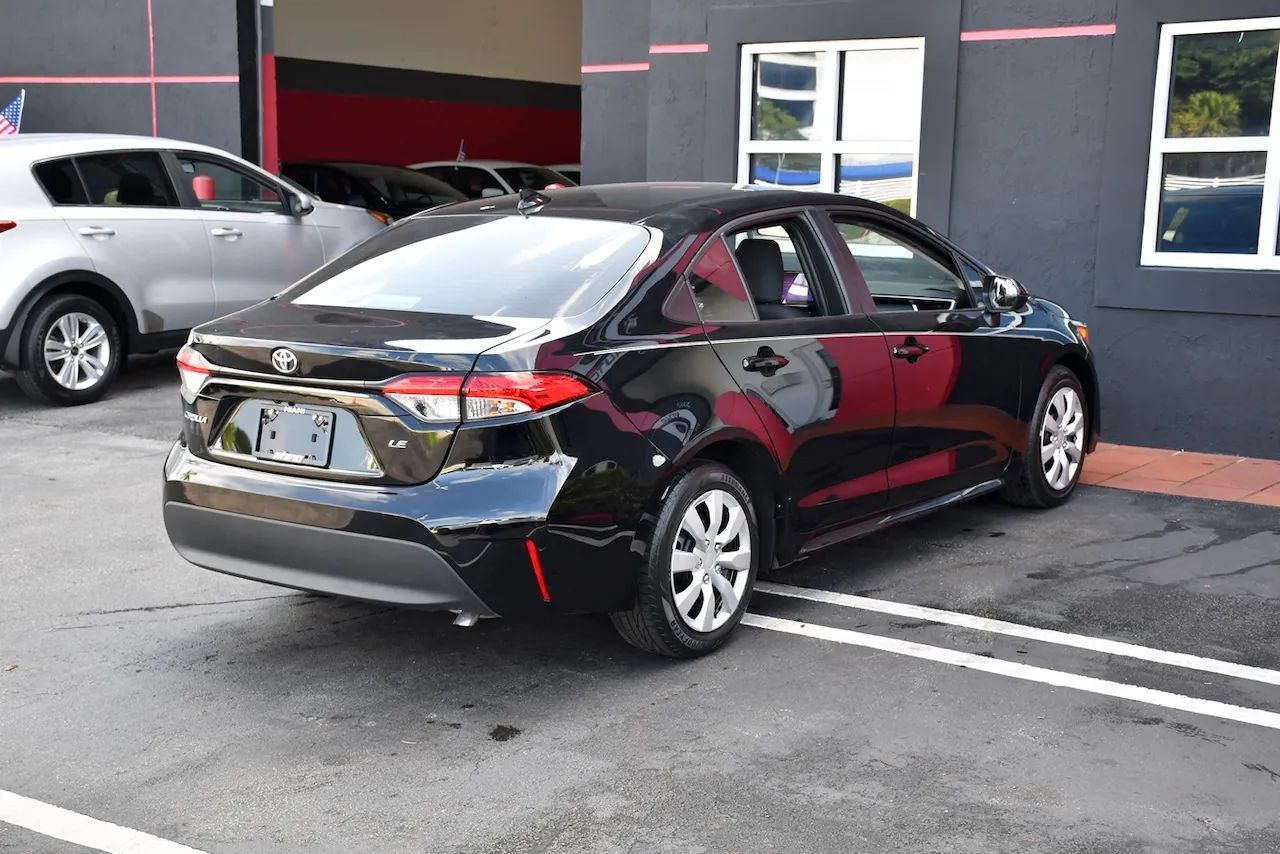 2024 Toyota Corolla LE Sedan 4D Doral FL