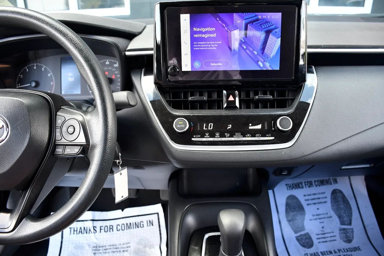2024 Toyota Corolla LE Sedan 4D Doral FL