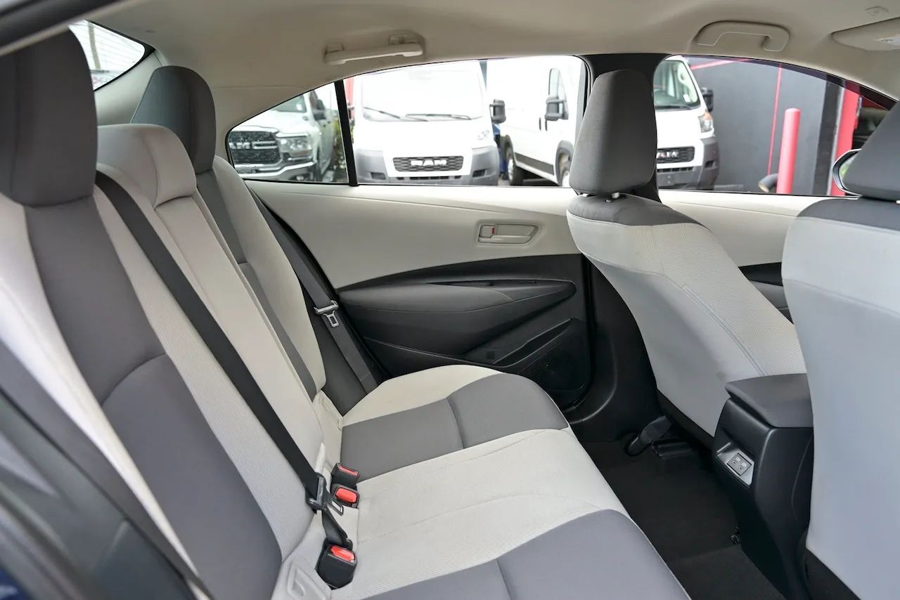 2024 Toyota Corolla LE Sedan 4D Doral FL