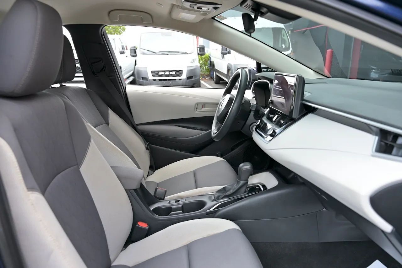 2024 Toyota Corolla LE Sedan 4D Doral FL