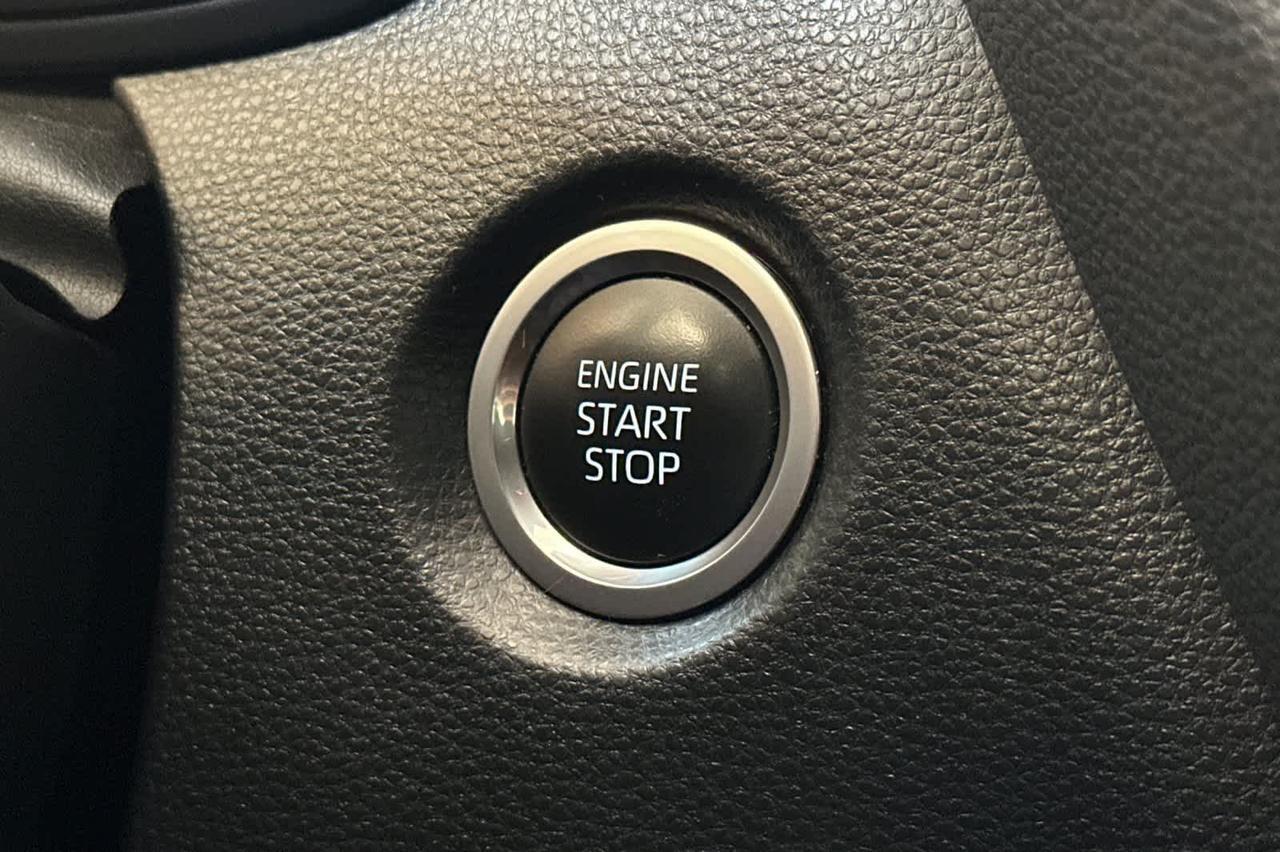 2024 Toyota Corolla SE Roseville CA