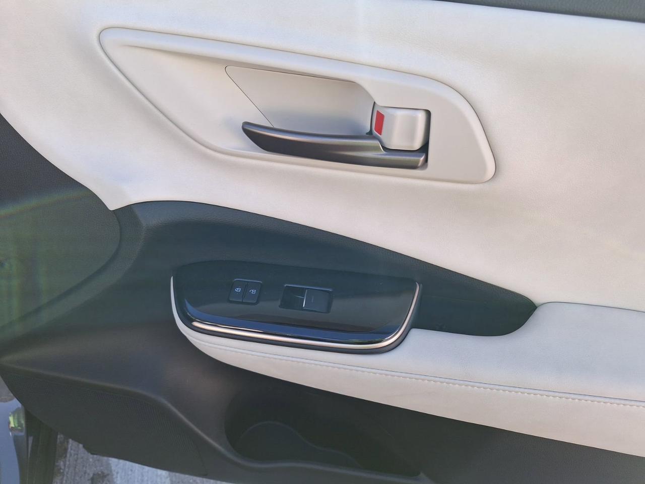 2024 Toyota Crown Limited Hurst TX