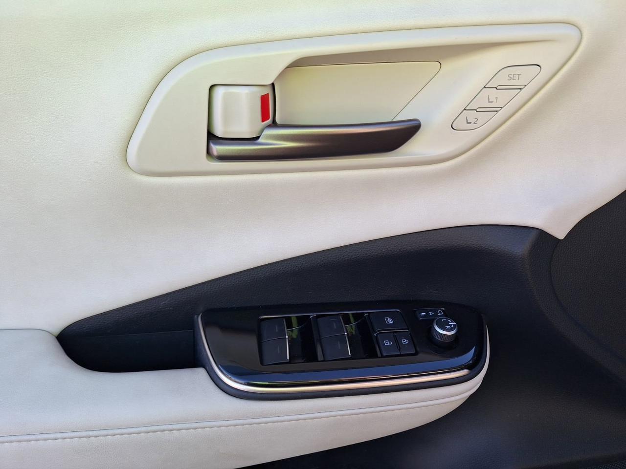 2024 Toyota Crown Limited Hurst TX