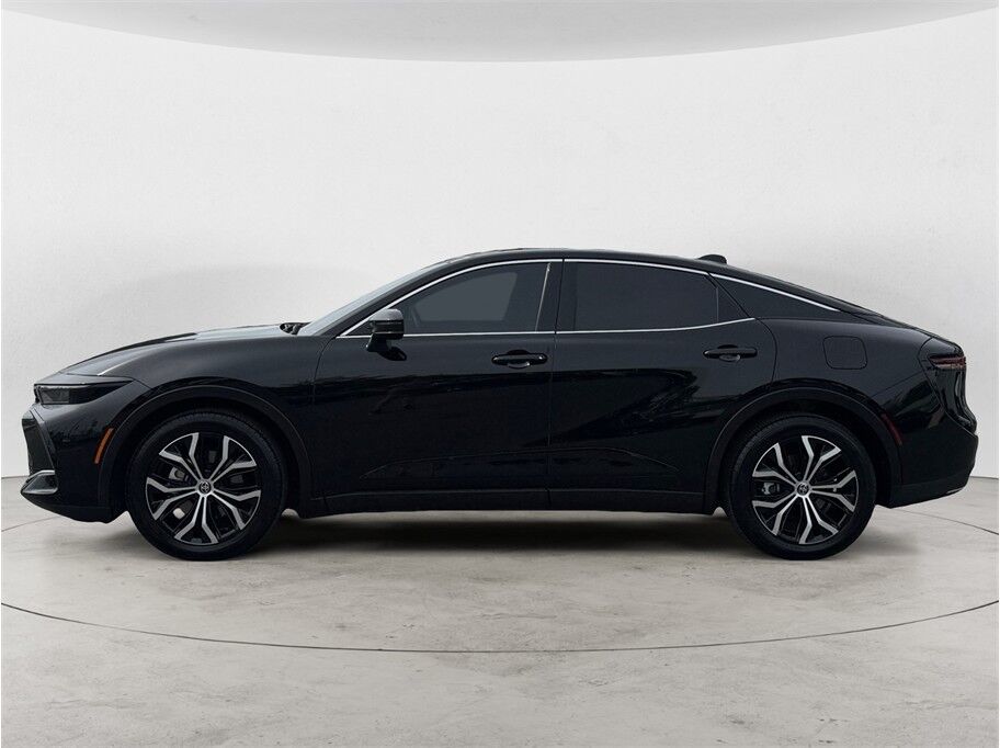 2024 Toyota Crown Limited Sedan 4D