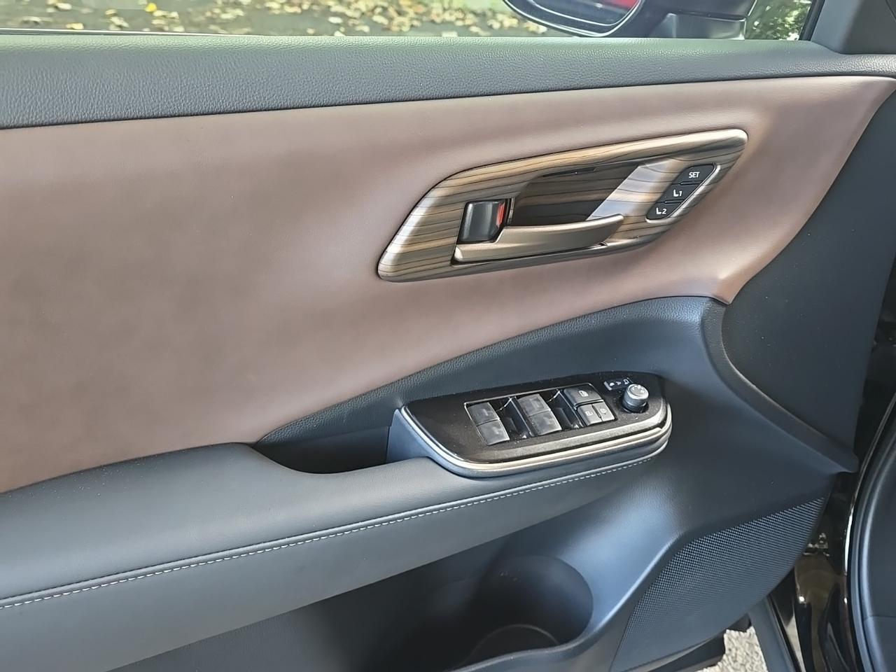 2024 Toyota Crown Limited Gaithersburg MD