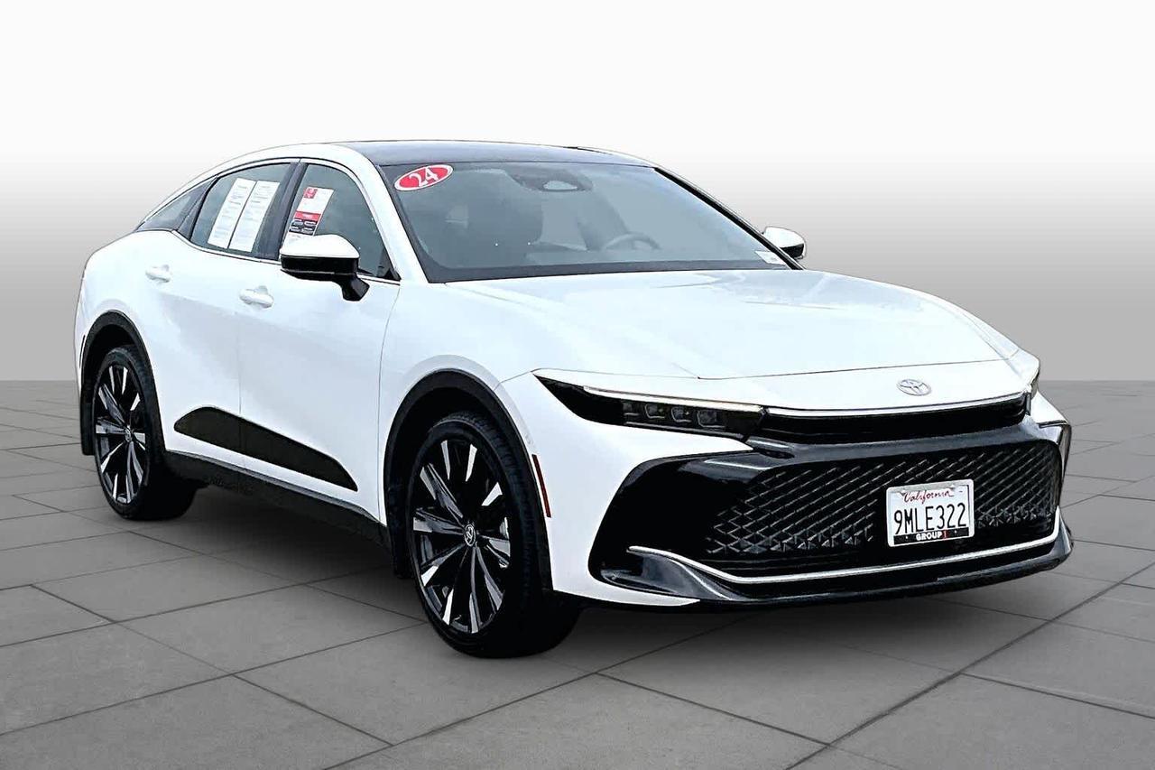 2024 Toyota Crown Platinum