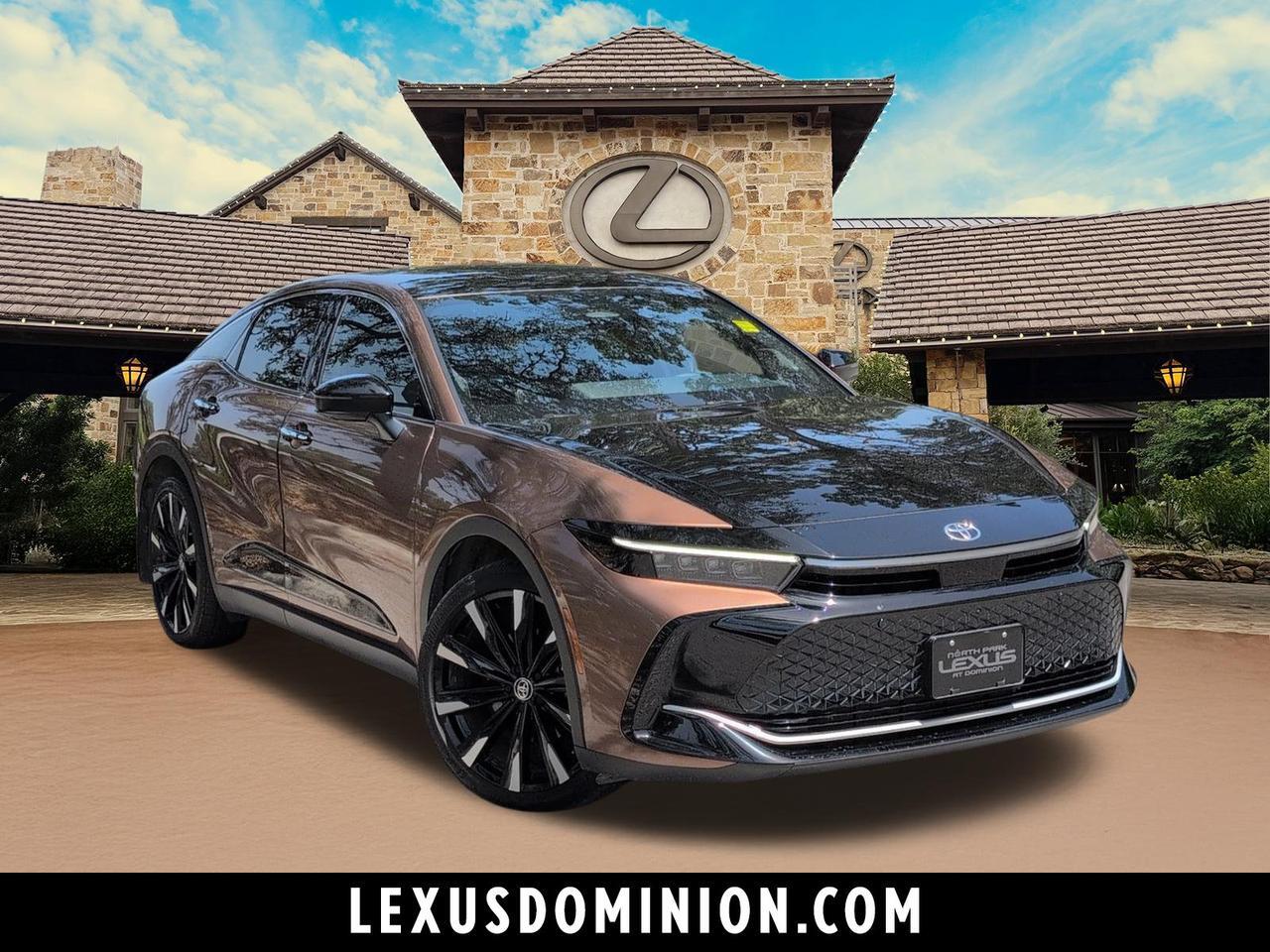 2024 Toyota Crown Platinum