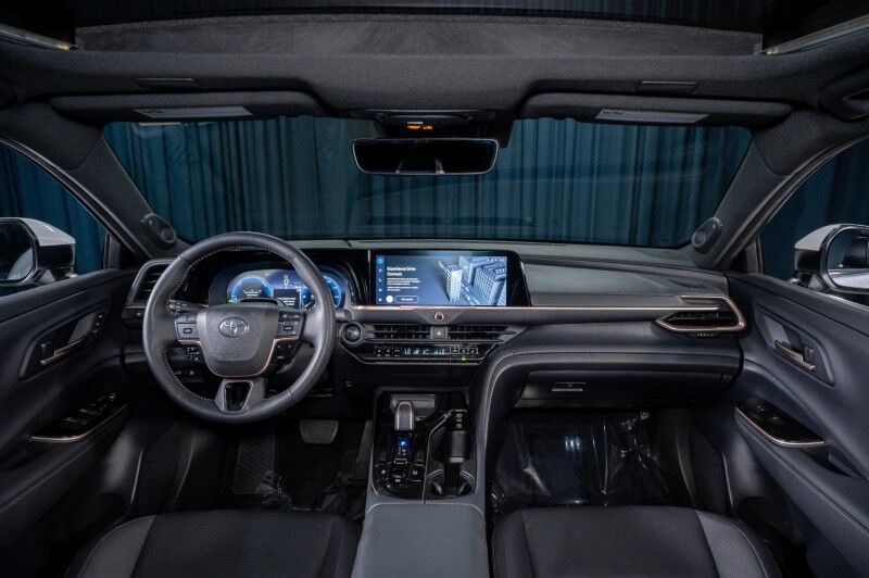 2024 Toyota Crown Platinum Sedan Scottsdale AZ