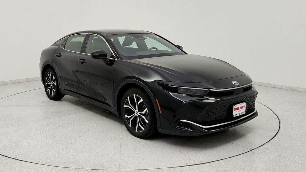 2024 Toyota Crown XLE