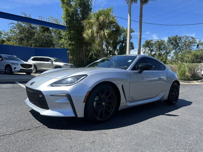 2024 Toyota GR86 Premium