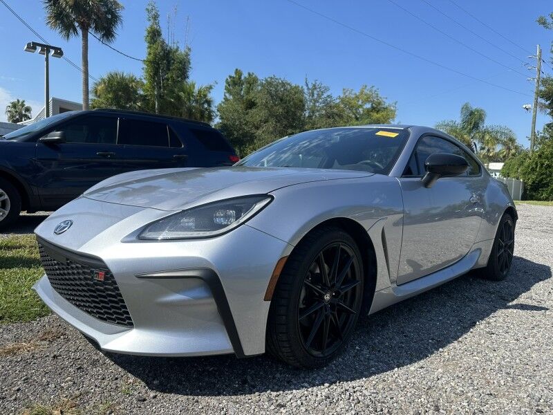 2024 Toyota GR86 Premium