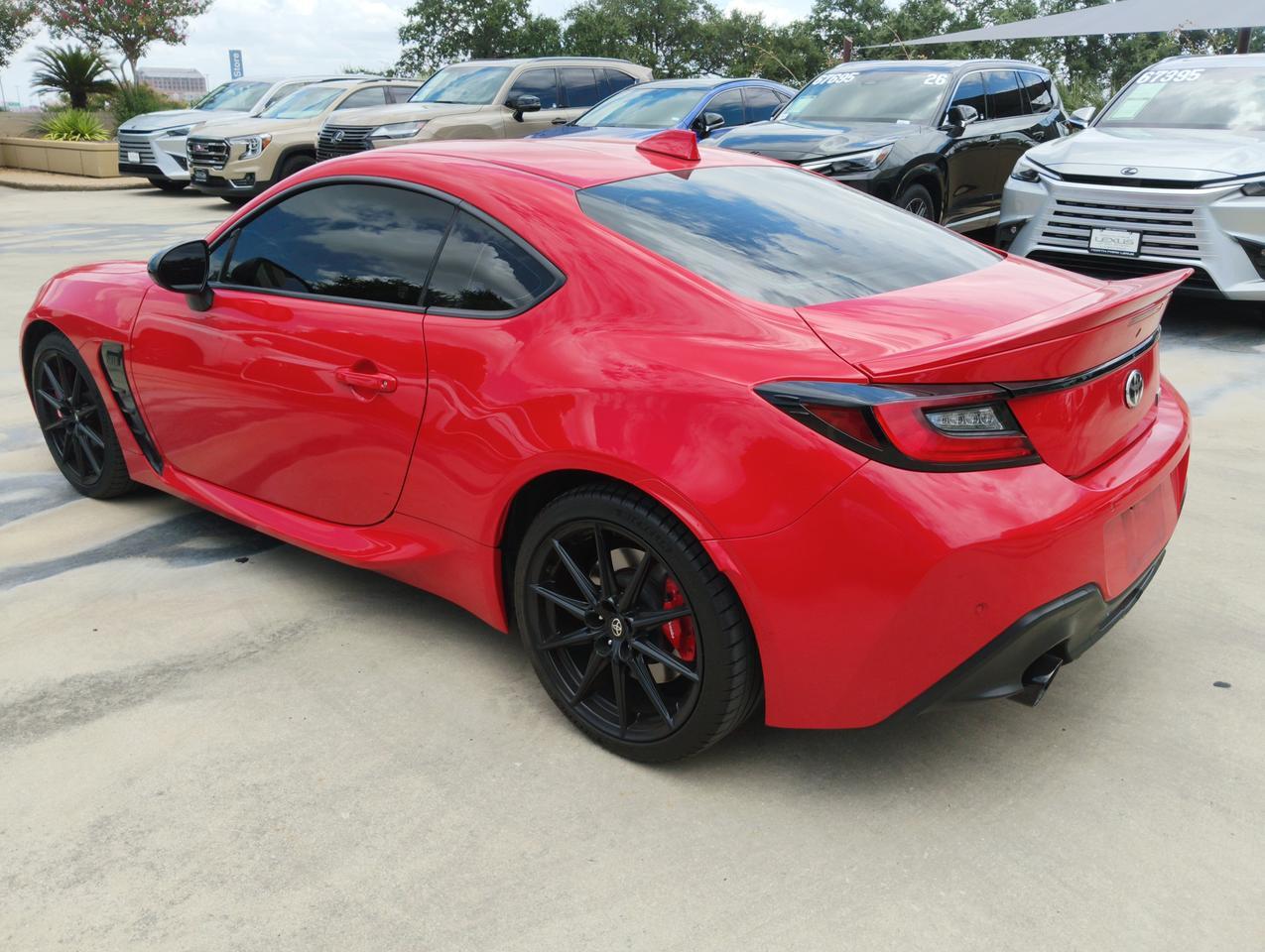 2024 Toyota GR86 Premium