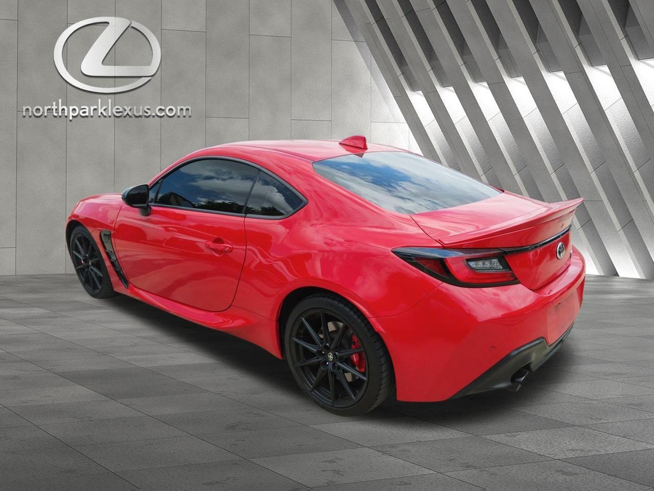 2024 Toyota GR86 Premium